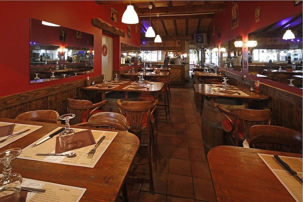 Hotel Restaurant Chez Pito Busque ภายนอก รูปภาพ